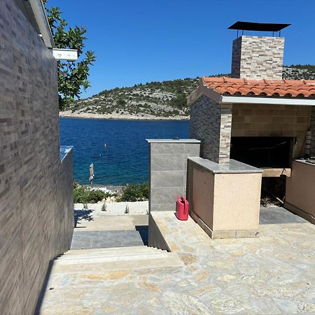 Direkt Am Meer-Apartments Puntaplanka Rogoznica  Exterior foto